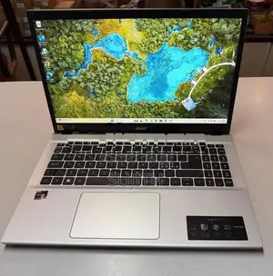 Acer Aspire 3 AMD Ryzen 7 5700U 16GB DDR4 512GB NVMe