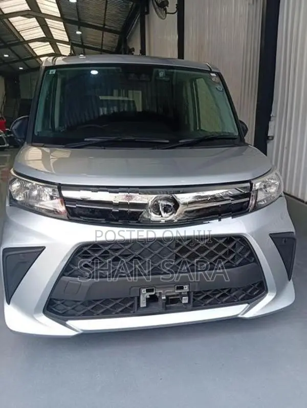 Toyota Roomy X 2023