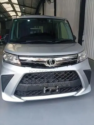 Toyota Roomy X 2023
