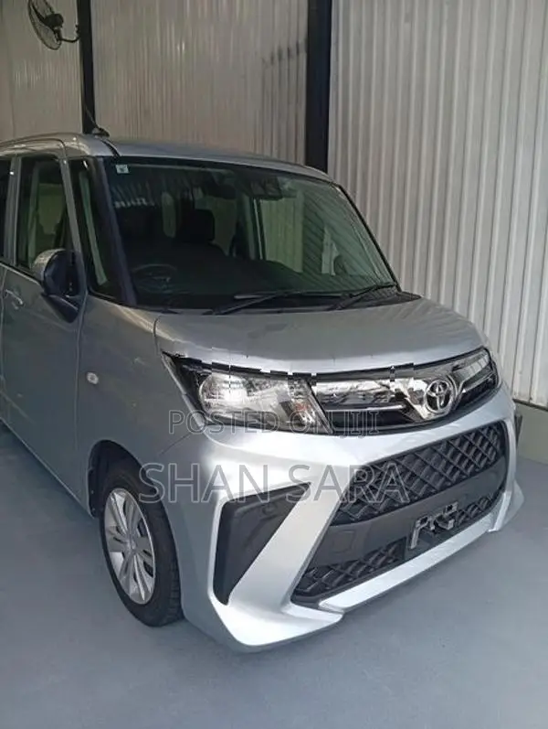 Toyota Roomy X 2023