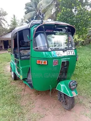 Bajaj RE 2 stork 2006
