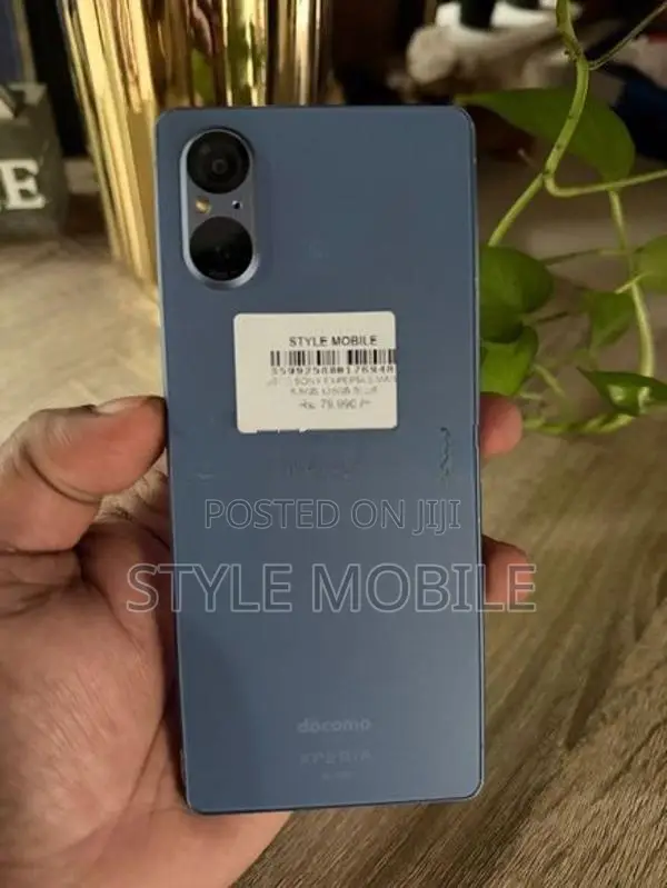 Sony Xperia 5 V 8GB 128GB (Used)