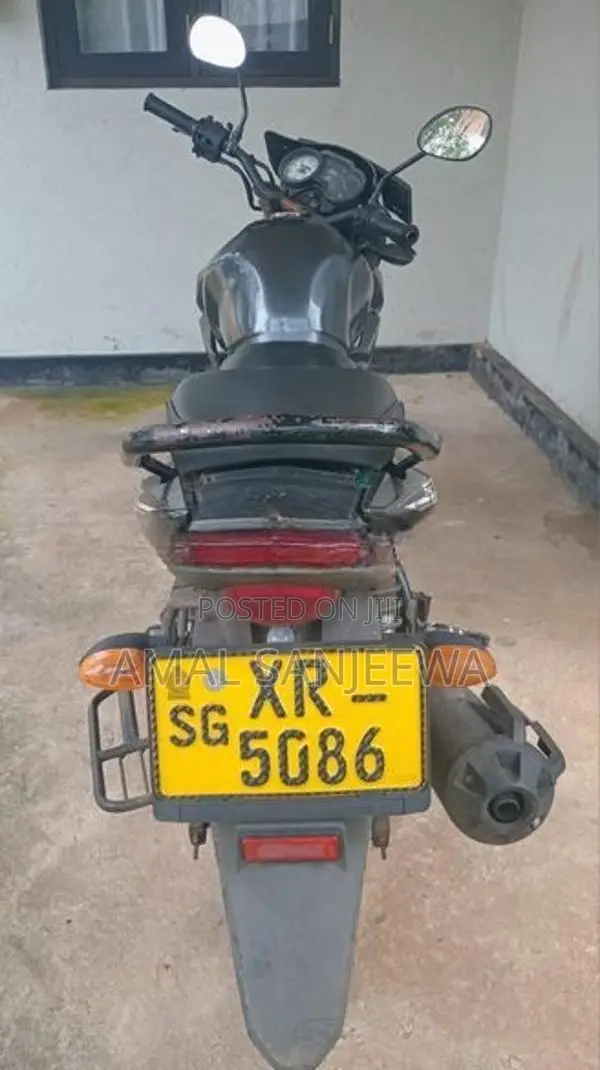 Yamaha SZR 2011