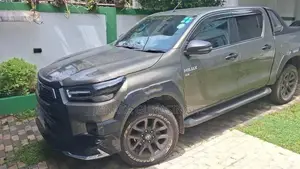 Toyota Hilux Rocco 2024