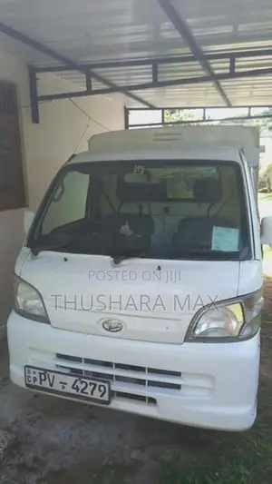 Daihatsu Hijet 2013