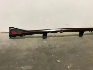 Suzuki Fronx Dicky Garnish Light