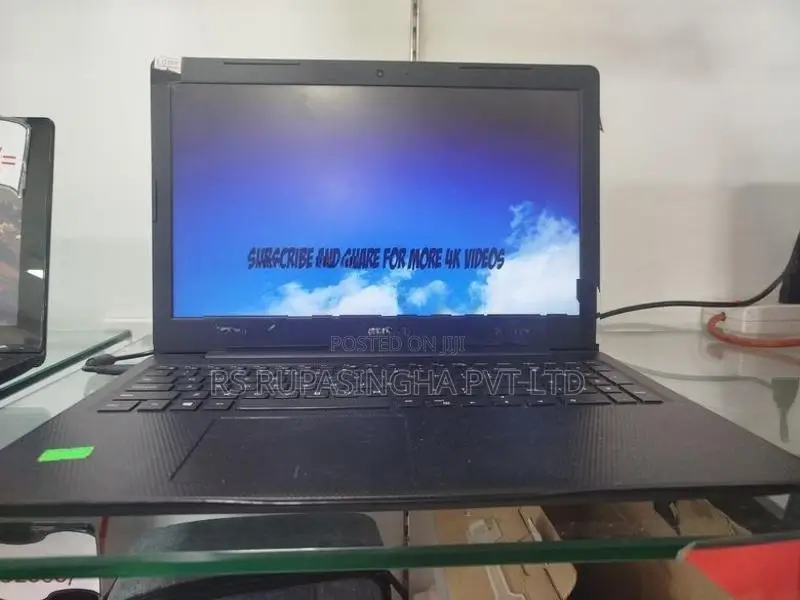 Dell I3-10 Gen Laptop