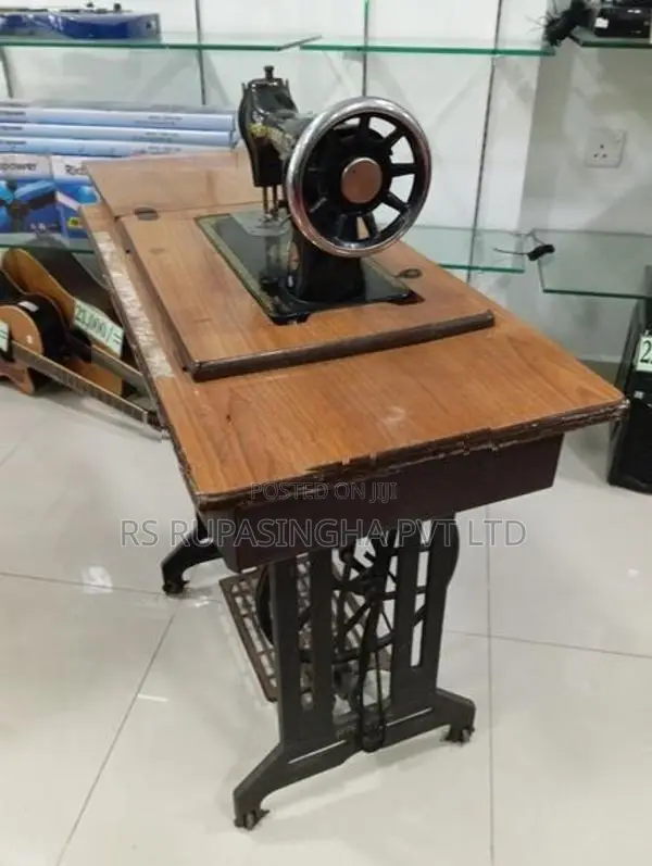 Singer Normal Machine