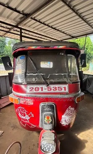 Bajaj RE 1995