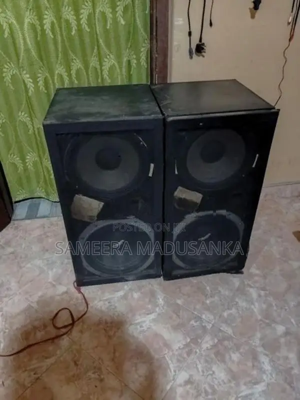 Pyramid Speakers