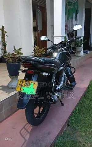 Bajaj Discover 125 2015