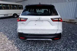 Toyota Yaris Cross Premium Luxury 2026