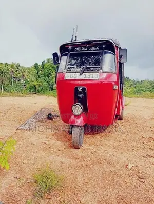 Bajaj RE Three Wheeler 2000