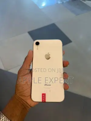 Apple iPhone XR (Used)