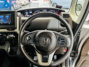 Honda N-Box G 2023