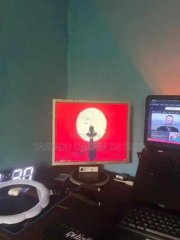 Samsung Monitor