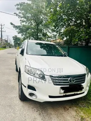Toyota Vanguard 2010