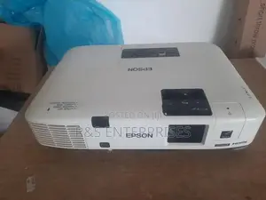 Epson 1915 Daylight Projector