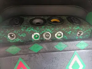Three Wheel Sound Box
