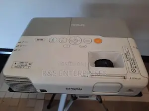 Epson EB-95 Projector