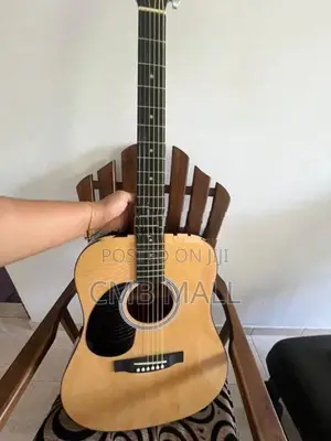 Yamaha Left-Handed Guitar