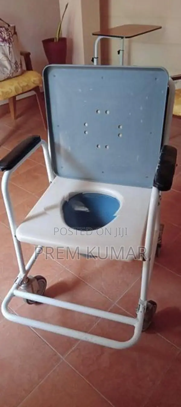 Wheel Chair with Commode