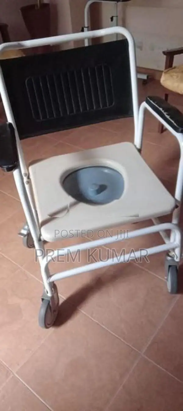 Wheel Chair with Commode