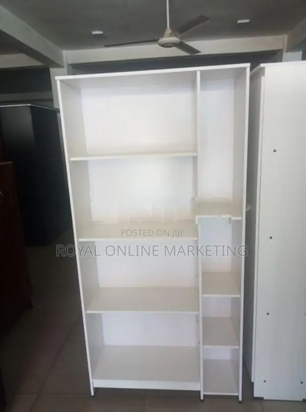 White Book Rack (C-20)