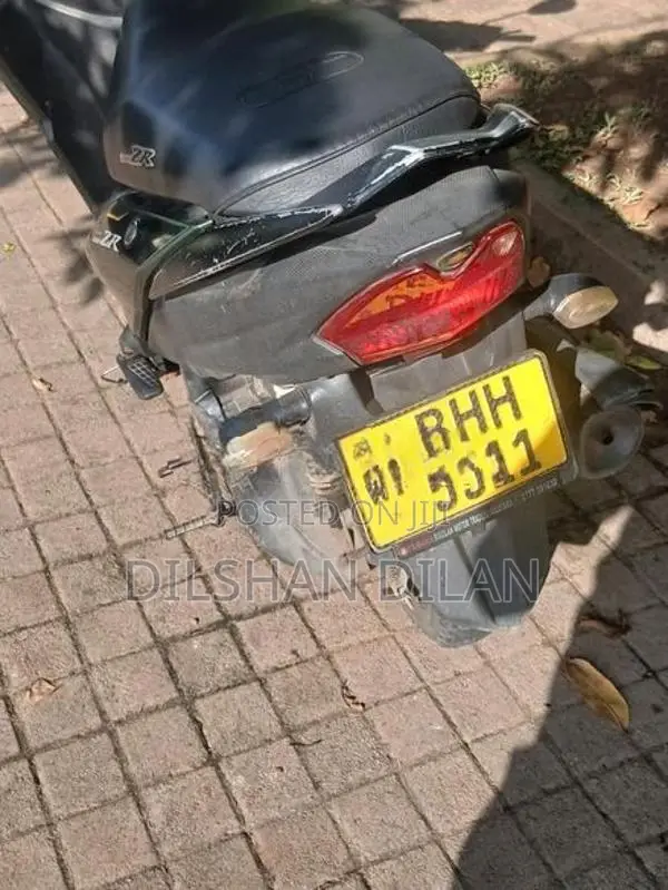 Yamaha RayZR 2018