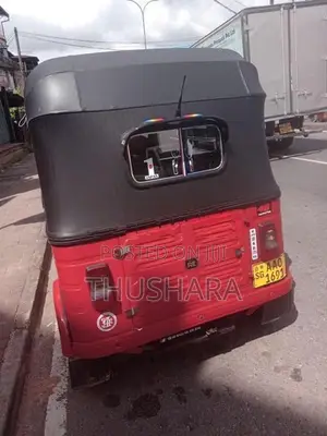 Bajaj RE 2014