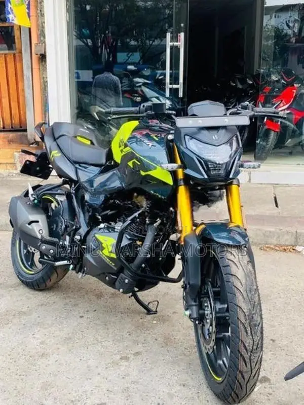 Hero Hunk 160R 2026
