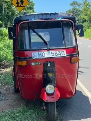 Bajaj RE 2003