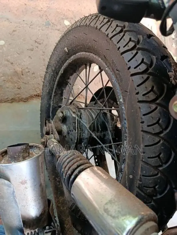 Yamaha XSR125 2000