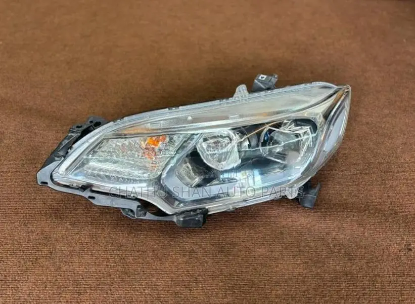 Honda Fit Gp 5 Head Light