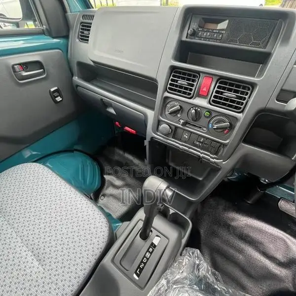 Suzuki Carry KC 2025