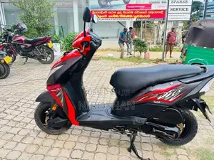 Honda Dio 2018