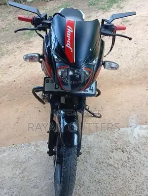 Bajaj Pulsar 150 2015