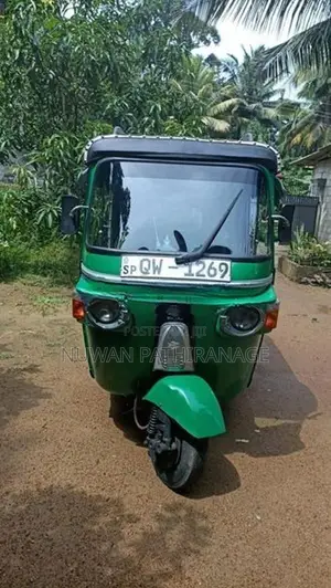 Bajaj RE 2009
