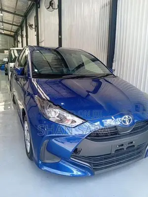 Toyota Yaris x limited 2024