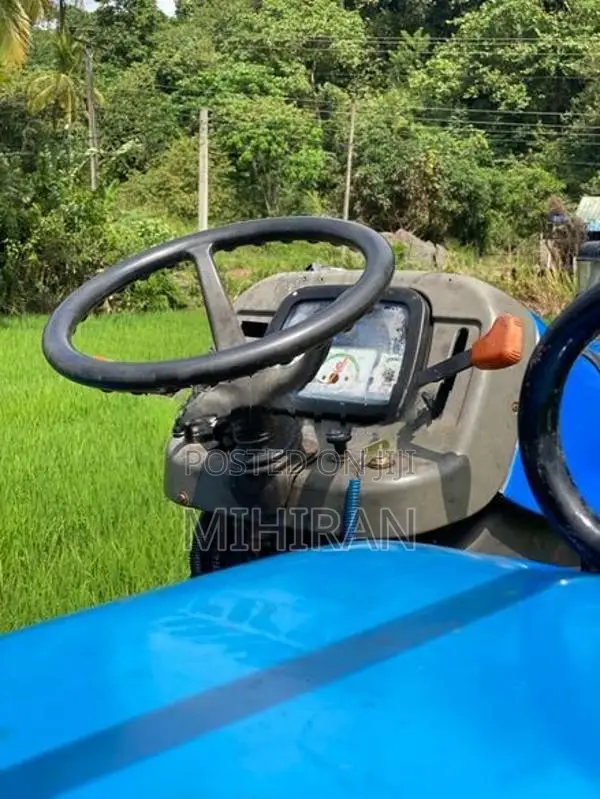 New Holland 4710 2019