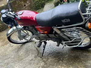 Bajaj Boxer 2005