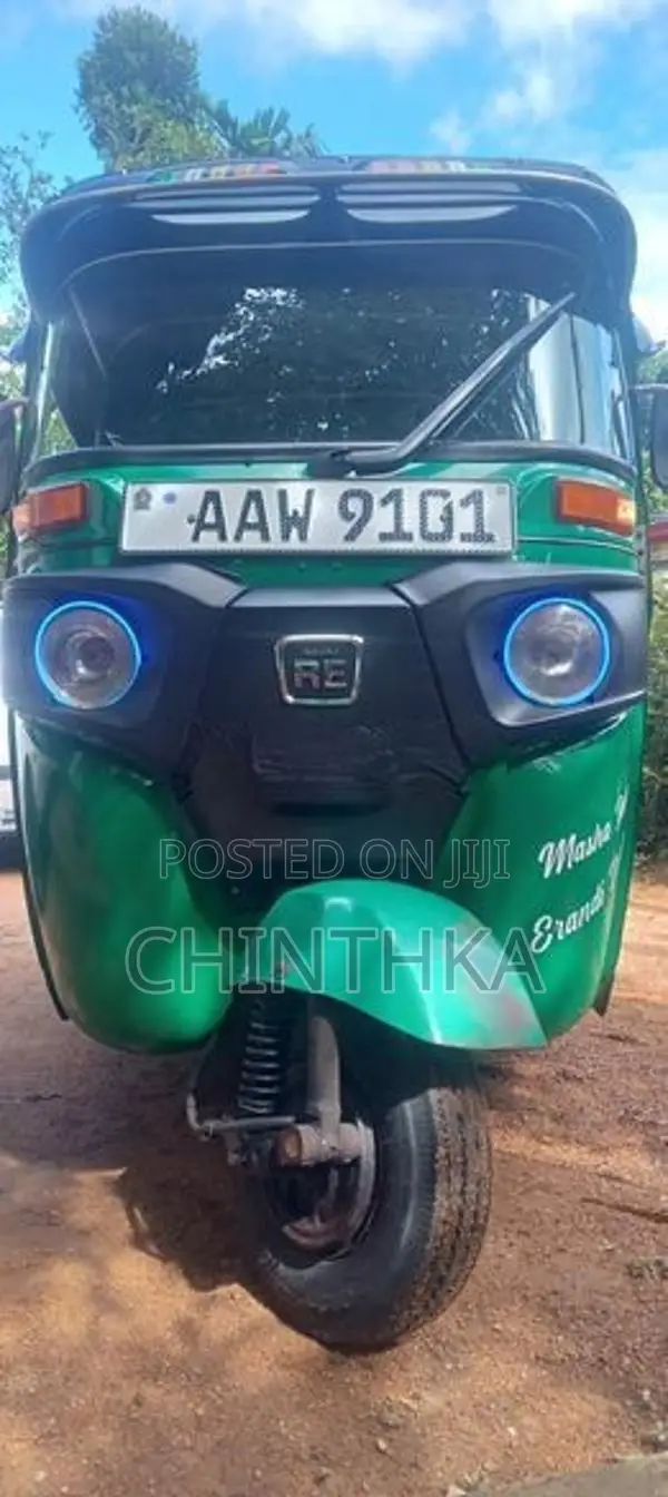 Bajaj RE 4 Stroke 2015