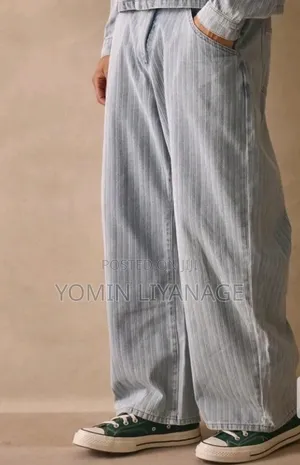 Baggy Denim