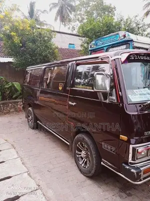 Nissan Caravan 1983