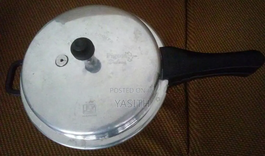 Pigeon Pressure Cooker Deluxe - 5L