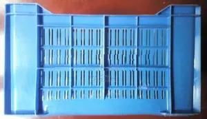 Plastic Crates - 3 Buckets