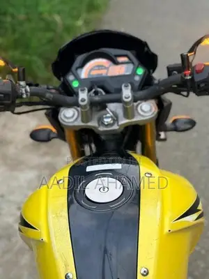 Yamaha FZS V1 2011