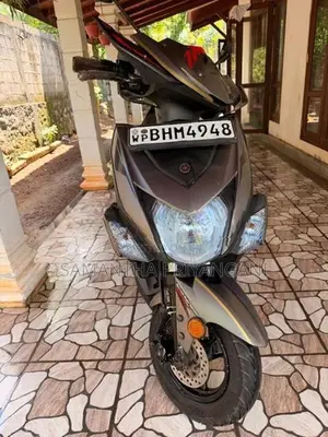 Yamaha Ray ZR Street Really 2019