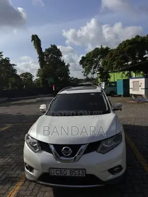 Nissan X-Trail HT32 2015