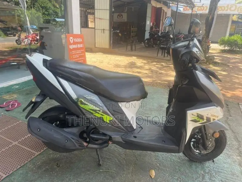 Yamaha Ray ZR 2018